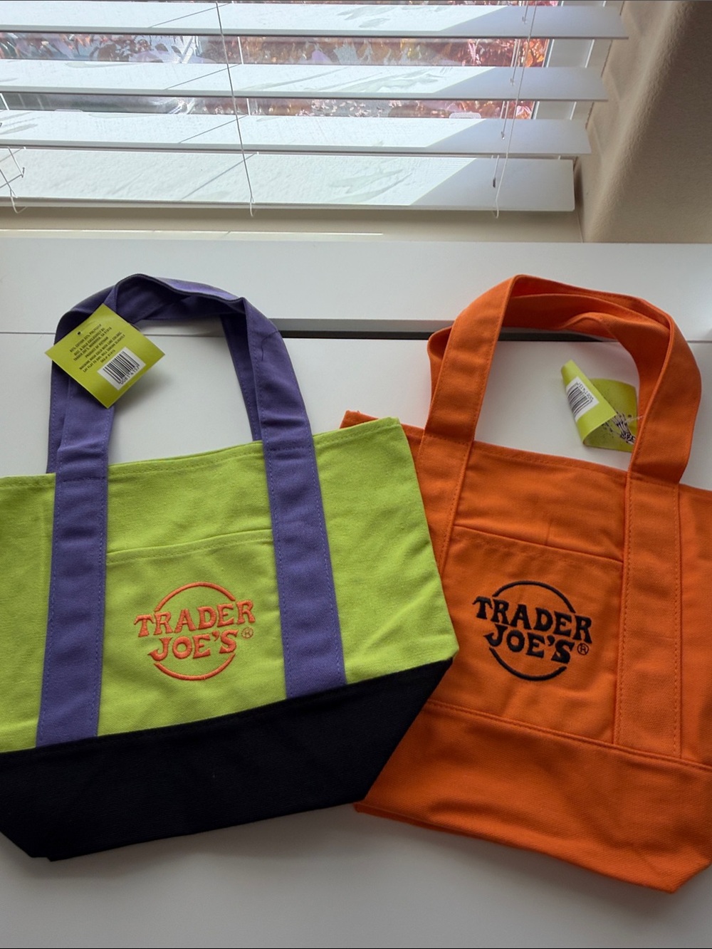 Trader Joe’s Halloween Mini Tote Bags- NEW Lime Green & Orange.